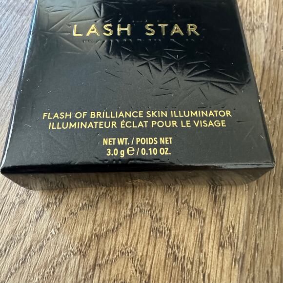 Lash Star Flash of Brilliance Skin Illuminator in Phosphorescence - Picture 5 of 6